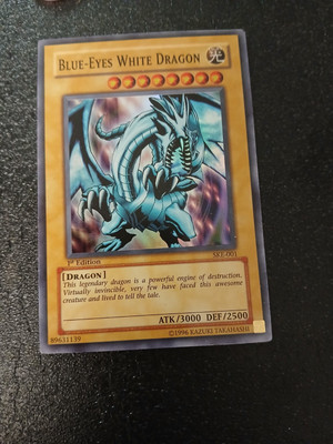Blue-Eyes White Dragon SKE-001 1st Edition Holo-image