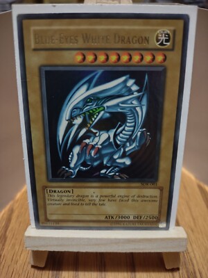 Yu-Gi-Oh Card SDK-001 Blue-Eyes White Dragon Ultra Rare Heavily Played Damaged. -image