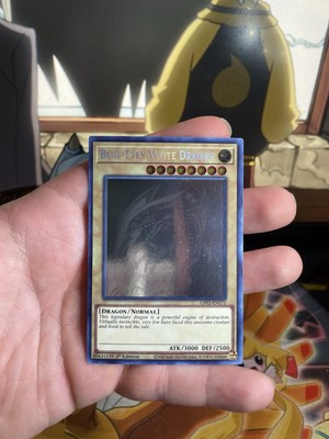 Blue-Eyes White Dragon (Ghost Rare) GFP2-EN175 Ghosts from the Past-image