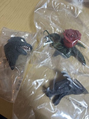 Godzilla Ichibankuji Magnet 3 Types Set-image