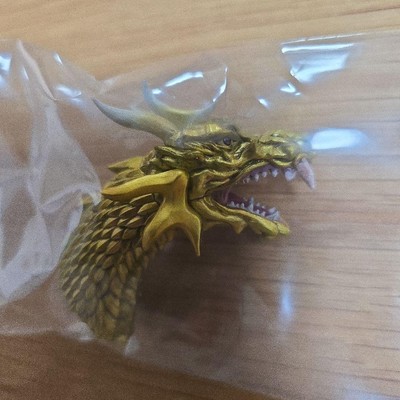 Ichibankuji Godzilla King Ghidorah Monster Head Magnet Used, Minor Wear-image