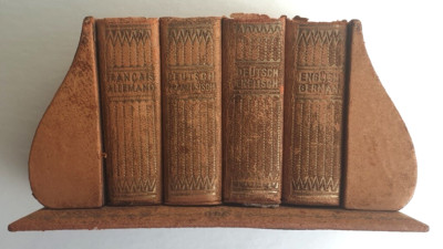 a008 A Set Of Four Leather Bound Miniature Lilliput Dictionaries-image