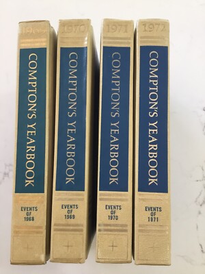 Rare 1969-1972 YEARBOOKS F. E. Compton’s Encyclopedia Brittanica Blue White-image