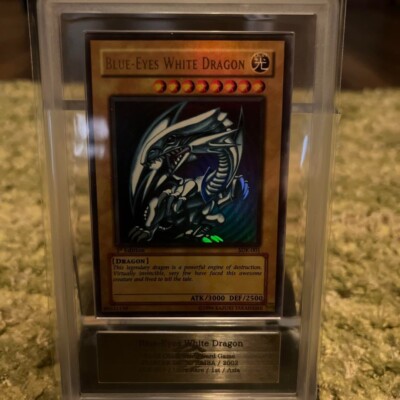 ARS 9 Mint 2002 Blue-Eyes White Dragon SDK-001 Ultra Rare 1st ED YuGiOh English-image