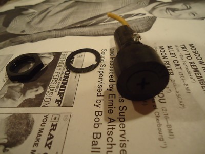 Fisher RS-1080 Stereo Receiver Parting Out Fuse Assembly-image