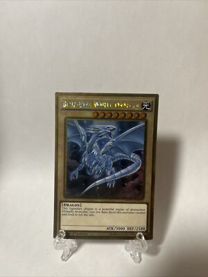 Yu-Gi-Oh! Blue-Eyes White Dragon MVP1-ENG55 Ultra Rare 1st Edition LP-image