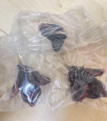 Godzilla Ichiban Kuji H Monster Head Magnet Destroyer 1999 Used-image