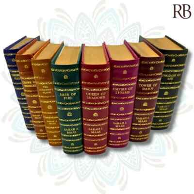 Throne of Glass Paperback Box Set by Sarah J. Maas [Royal Edition]-image