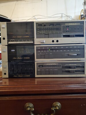 RARE Fisher FM-55 Equalizer/Tuner + CA-55 Amplifier + CR-54 Tape Deck-image