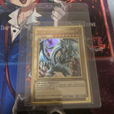 Yugioh Maximum Gold Blue Eyes White Dragon MGED-EN001 - M/NM!-image