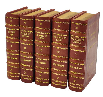 Heroes of Olympus Paperback Boxed Set, The-10th Annive [Royal Edition]-image