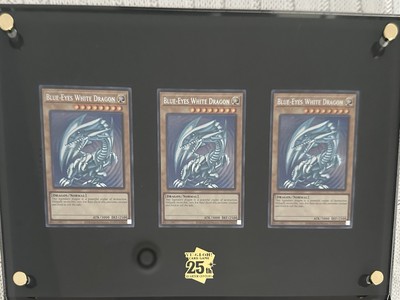 YuGiOh 3x Blue-Eyes White Dragon - 25th Anniversary Ultimate Kaiba Set (KC01) US-image