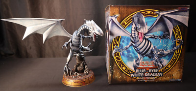 Yu-Gi-Oh Blue Eyes White Dragon Silver 14
