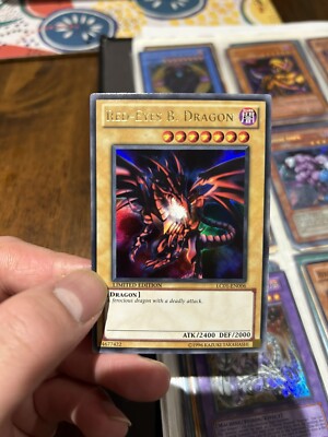 Red-Eyes Black Dragon LC01-EN006- Ultra Rare Near Mint Condition-image