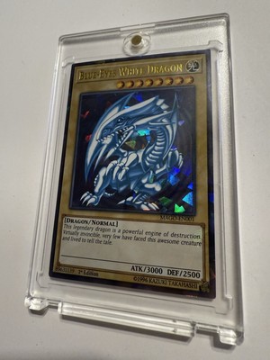 Blue-Eyes White Dragon (Quarter Century Secret Rare) MAGO-EN001 1st Edition-image