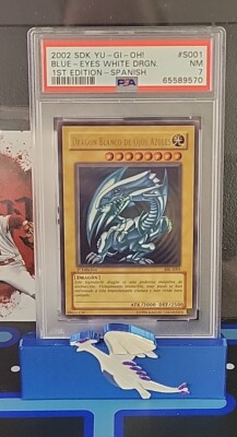 Yugioh! Blue-Eyes White Dragon 1st Ed Spanish  PSA 7-image