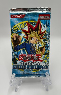 (701040) Yugioh Legend of Blue Eyes White Dragon Unl Edition Sealed BOOSTER PACK-image