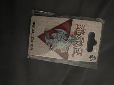 2021 Yu-Gi-Oh! BLUE-EYES WHITE DRAGON Special Edition Pin Club (b)-image