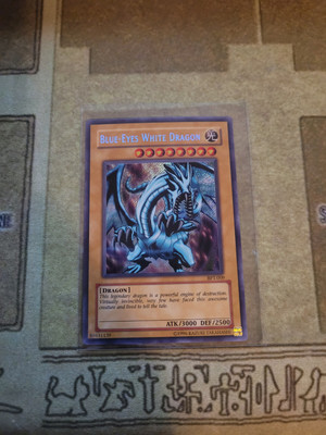YUGIOH BLUE-EYES WHITE DRAGON BPT-009 SECRET UNLIMITED ED NM VER. 1-image