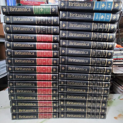 1988 The New Britannica Encyclopedia 15th Edition Near Complete Set -image