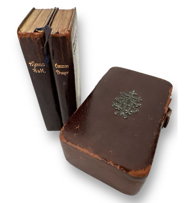 Antique Leather-Bound Tiny Common Prayer & Hymns Set Silver Insignia 4-Leaf Clov-image