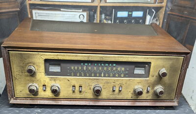 Fisher 500-S tube receiver with wood case-image