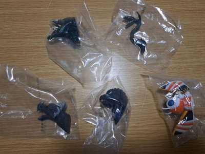 Ichiban Kuji Godzilla E/F Prize Monster Head Magnet Set 5 Biollante Anguirus-image