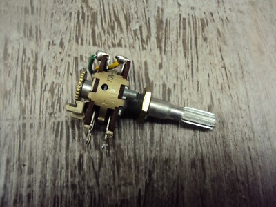 Fisher RS-1022 Receiver Volume Control. P/N ALPS 7DN-926090-250K OHM BX2 Ohm CX2-image