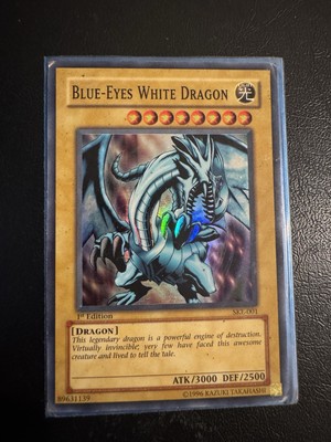 Blue-Eyes White Dragon SKE-001- 1st Edition Super Rare-image