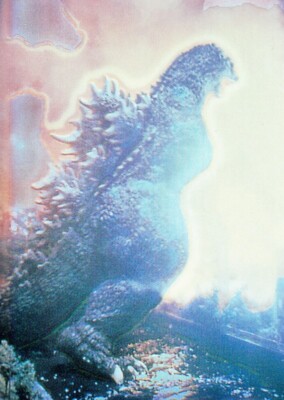 GODZILLA CHROMIUM 1996 PARALLEL HOLOCHROME STICKER # 40 GOZILLA FEARS NOTHING-image